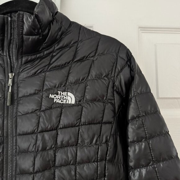 The North Face Women's Thermoball Trekker Jacket - Picture 3 of 8